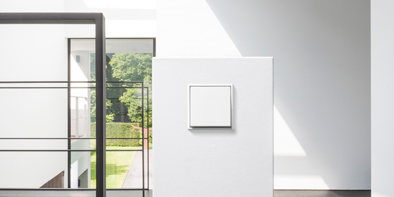 JUNG Schalterprogramme bei Thomas Lieber Elektroinstallation GmbH in Wallrabenstein